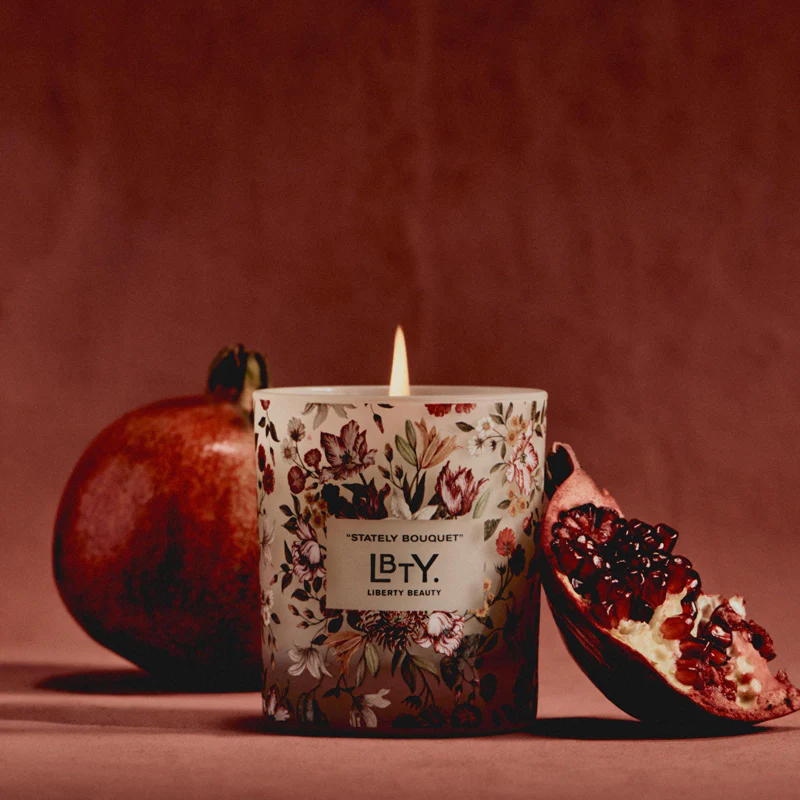 Stately Bouquet - Candle - Image 3
